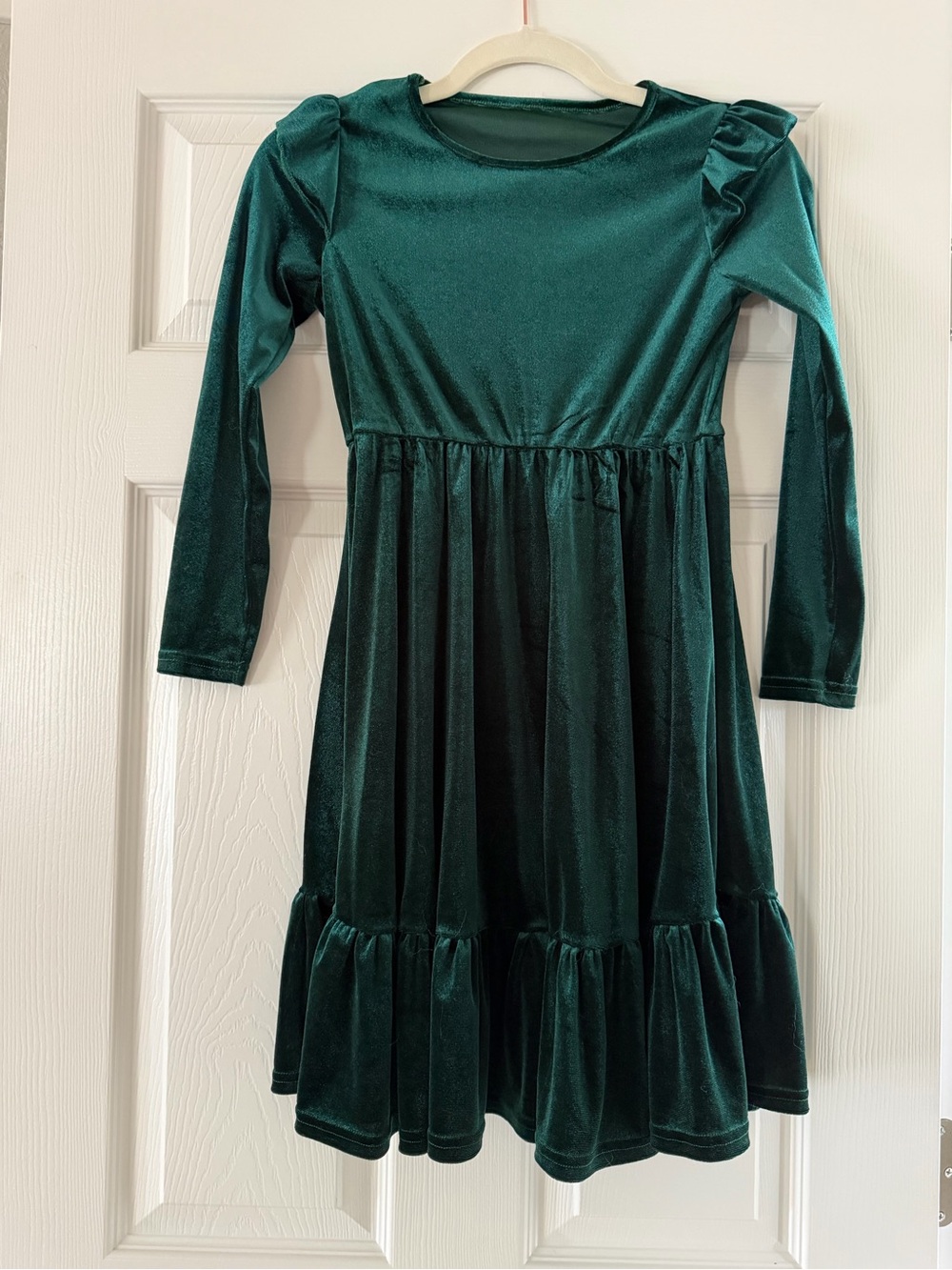 Girls Emerald Green Velvet Long-Sleeve Dress